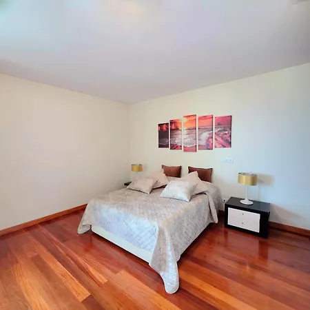 Spacious Summer Fresh Family With Panoramic Sea Views In アパート *