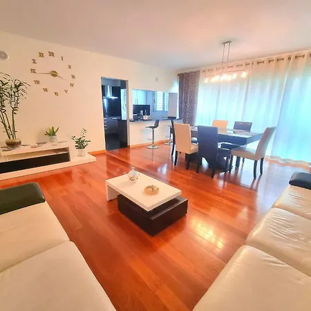 Spacious Summer Fresh Family With Panoramic Sea Views In Apartman *