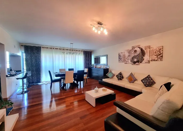 Spacious Summer Fresh Family With Panoramic Sea Views In *