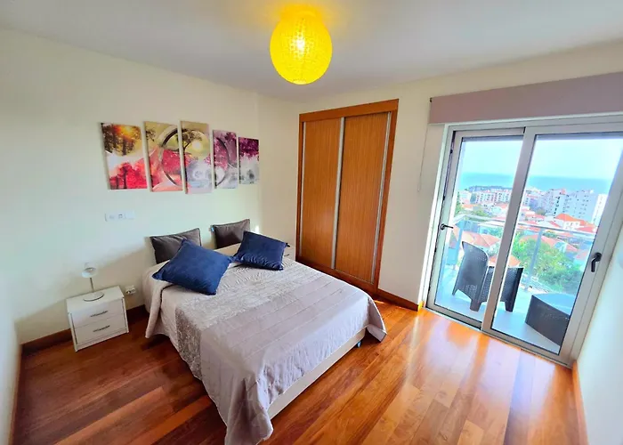 Spacious Summer Fresh Family With Panoramic Sea Views In アパート フンシャル