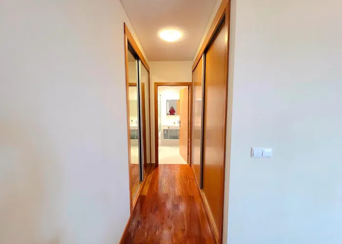 Spacious Summer Fresh Family With Panoramic Sea Views In