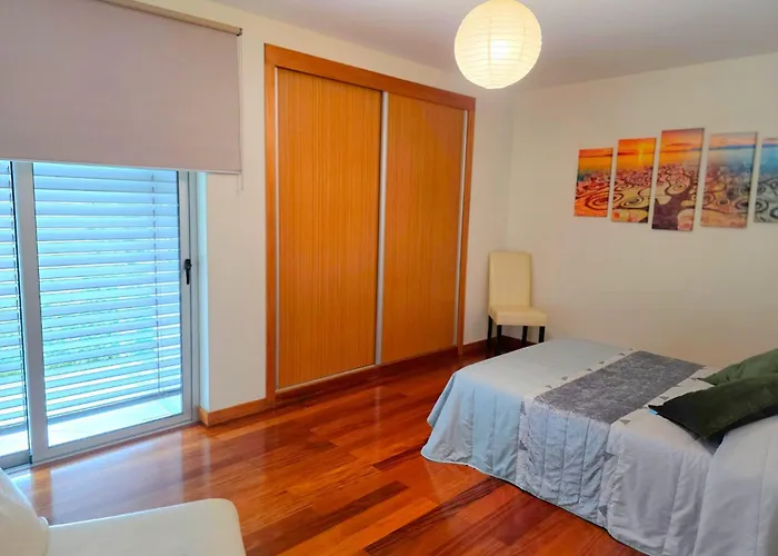 Spacious Summer Fresh Family With Panoramic Sea Views In Funchal