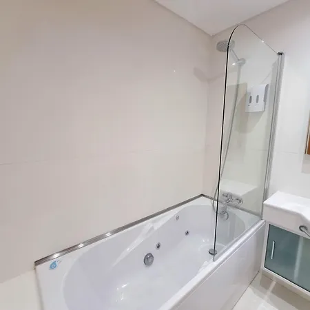 Funchal Summer Stay, Ocean Views, Big Spaces Sea Air