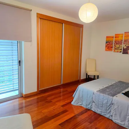 Spacious Summer Fresh Family With Panoramic Sea Views In Funchal (Madeira)